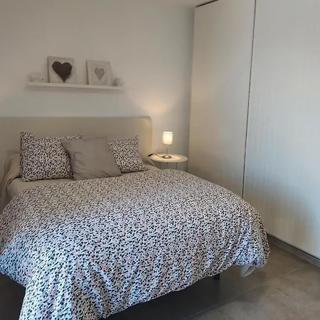 Bellas, Adeje Nyaraló